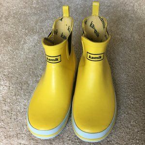 Kamik Women's Sharon Lo Waterproof Ankle Boot